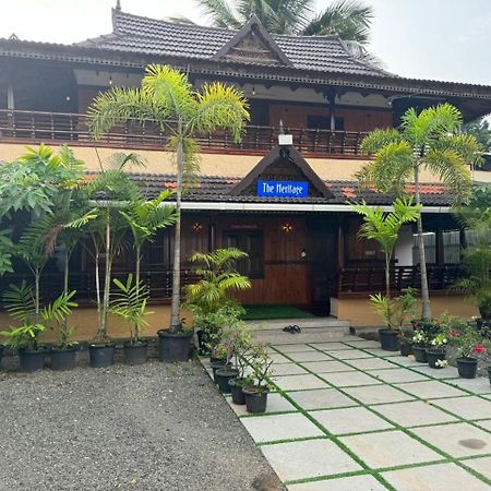 Heritage Homes Kochi ภายนอก รูปภาพ